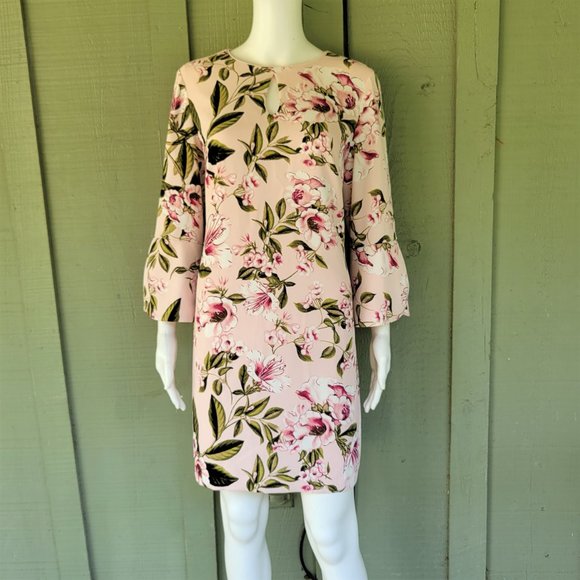 blue floral maxi dress with sleeves Botanical Print — Chinoiserie Modest Gown / XXL Color:Ice Pink Style:Accessories Puffy sleeves Silhouette When to Wear Black